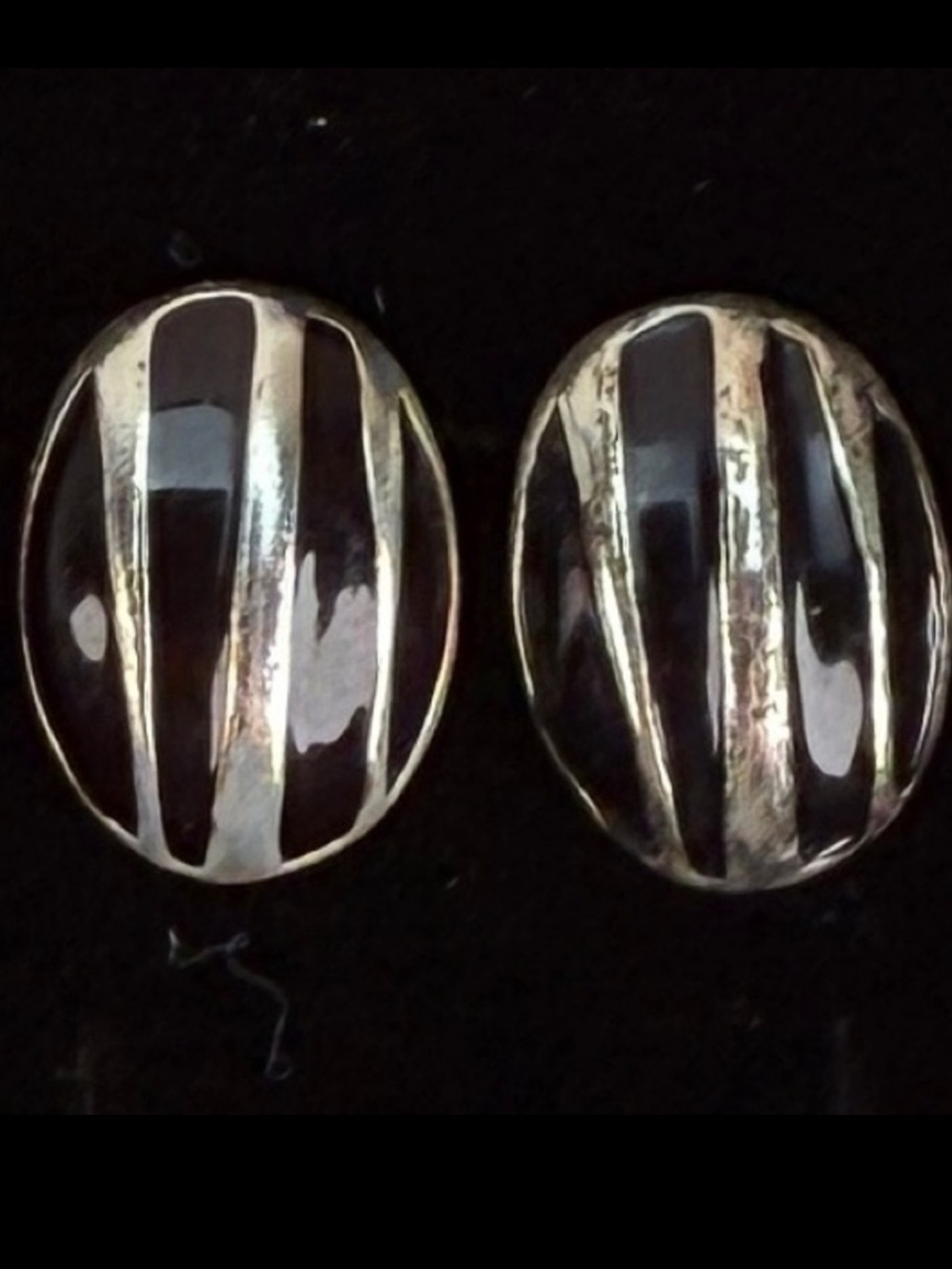 Vintage black silvertone costume pierced earrings